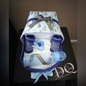 Baby boy dinosaur baby shower diaper bassinet